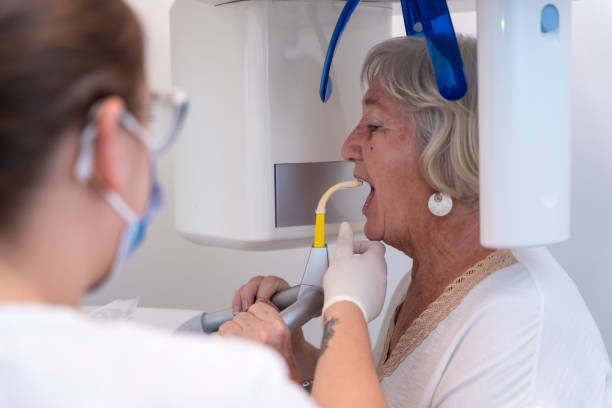 Best Emergency Dental Services for Seniors in Johnston City, IL